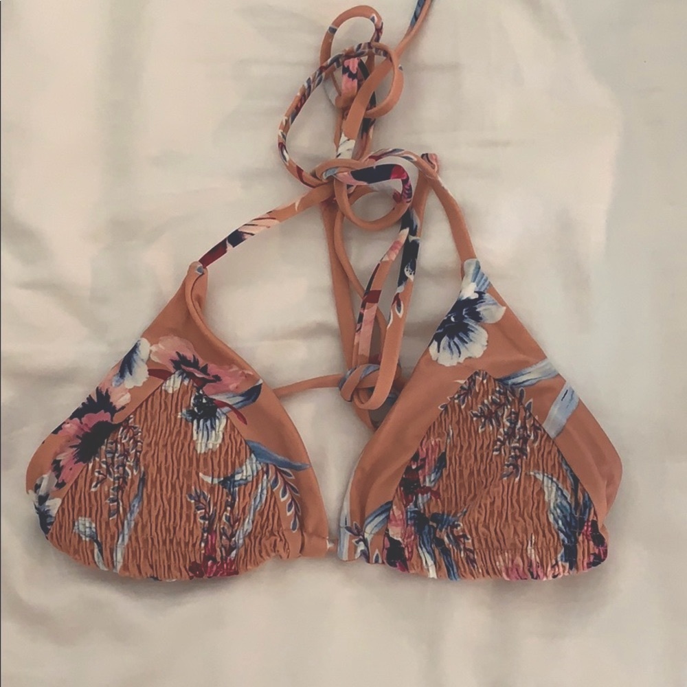 Tori Praver Laurel Bikini Top